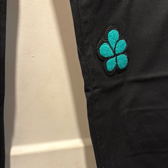 NWT RVCA Black Embroidered Pants size 25. RARE. Anthro Colab - Picture 8 of 9